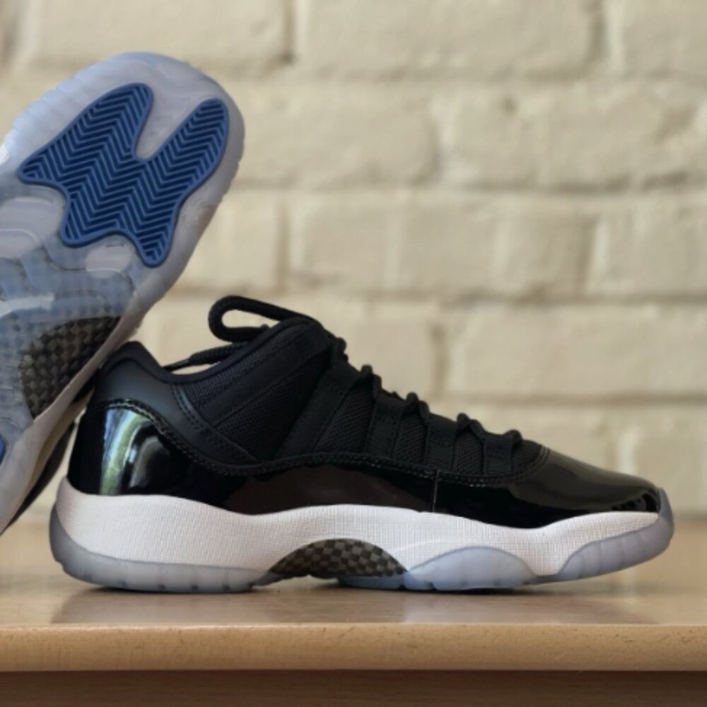 Nike Air Jordan 11 Retro Low GS Space Jam Shoes GS Size 6Y Women 7.5